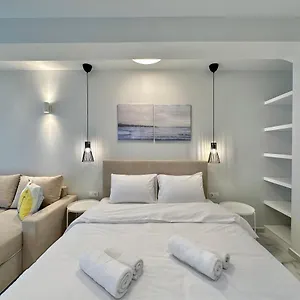 kono-studios-suites.hotels-of-thessaloniki.com/